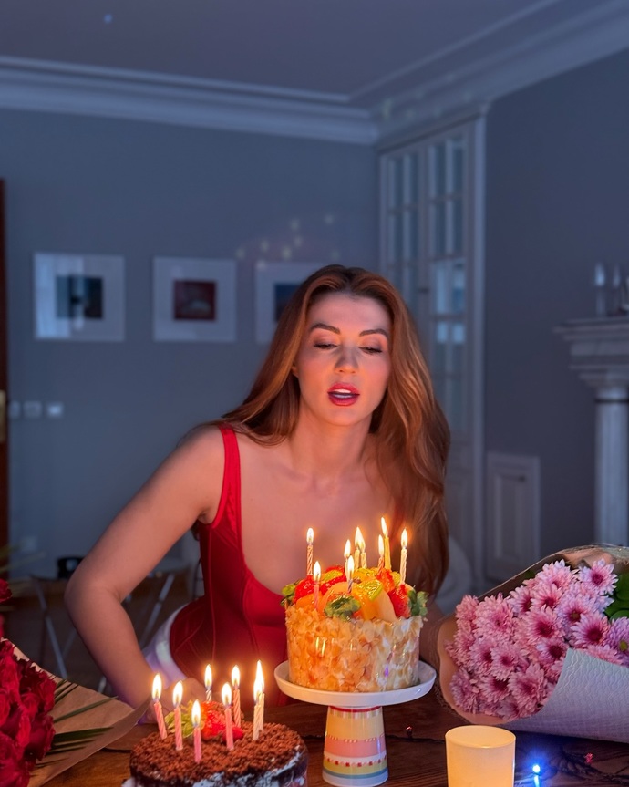 Bu kadın neden Hande Erçel kadar ünlü olamadı ya?