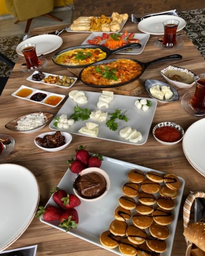 Pazar kahvaltıları yapıldı mı gencolar?