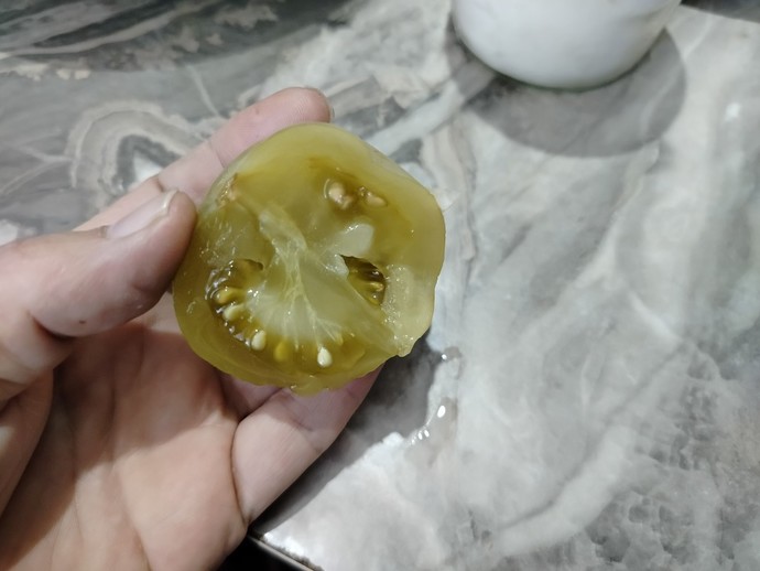 Isırarak yediğiniz o lezzetli şeyin yarısını ben yemiş olsaydım, ne yemiş olurdum?