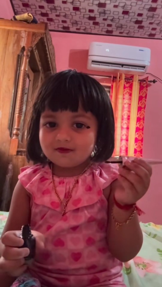 Eyeliner nasıl çekilir?