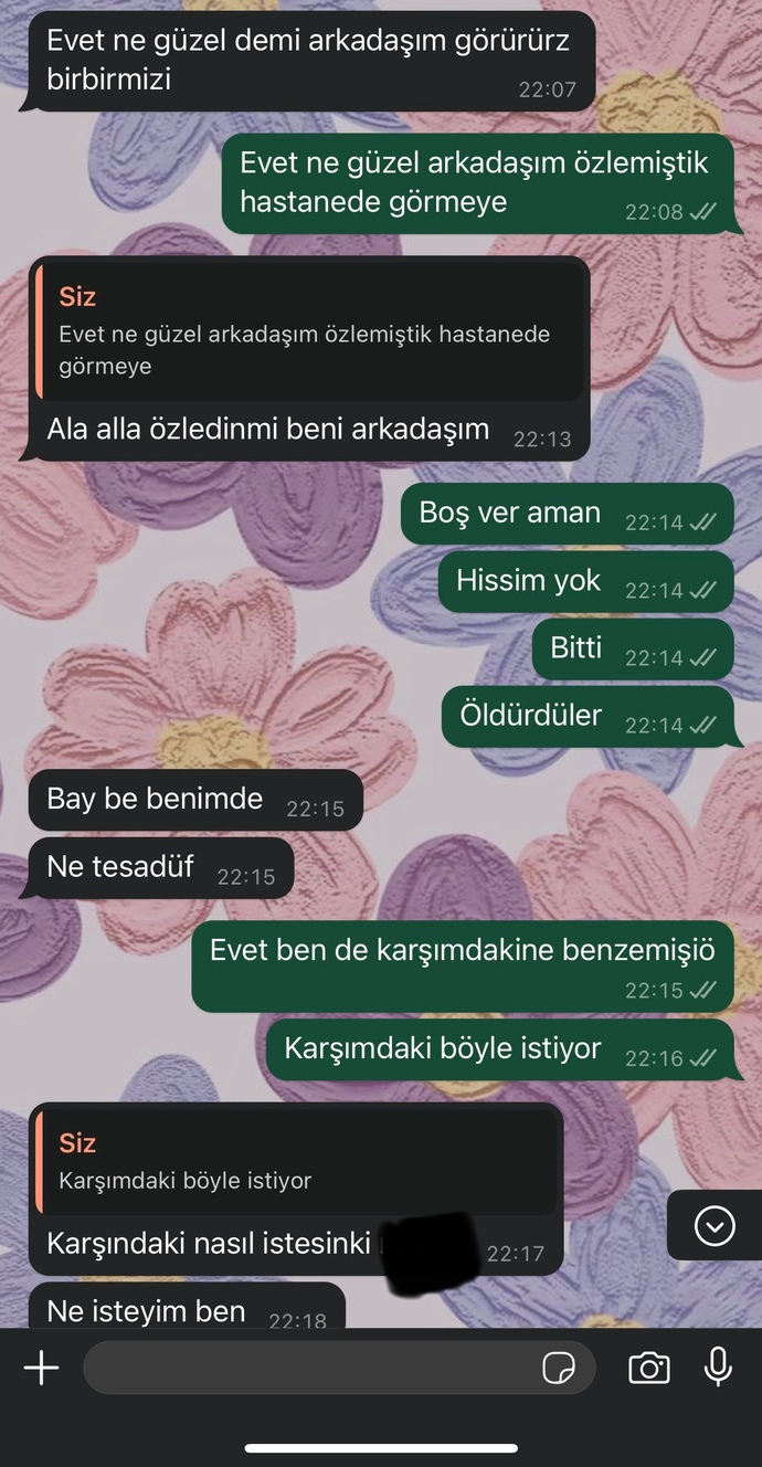 Nişanlıydık ayrıldık arkadaş oluruz ancak dedi olduk kendini bi şey sanmaya başladı sizce napayım?