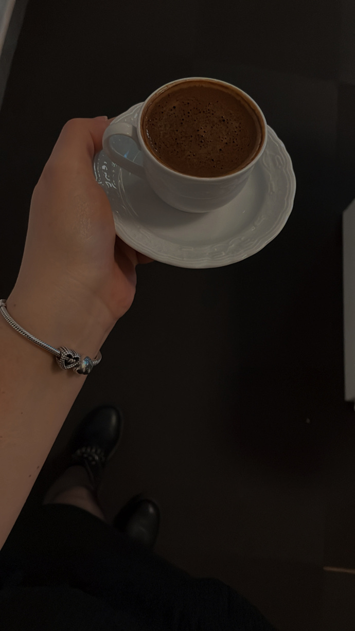 Kahve sever misiniz yoksa çay mı tercihiniz olur?