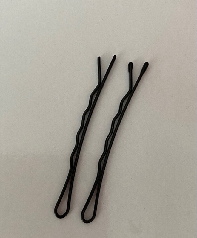 Bu günkü sorum erkeklere aynı gibi gözüküyor ama değil kızlar çaktrmayın?