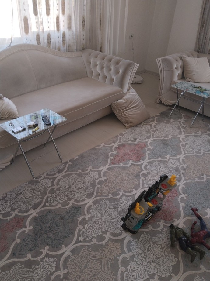 Oğlum ve kocam evi çok dağıtıyor?