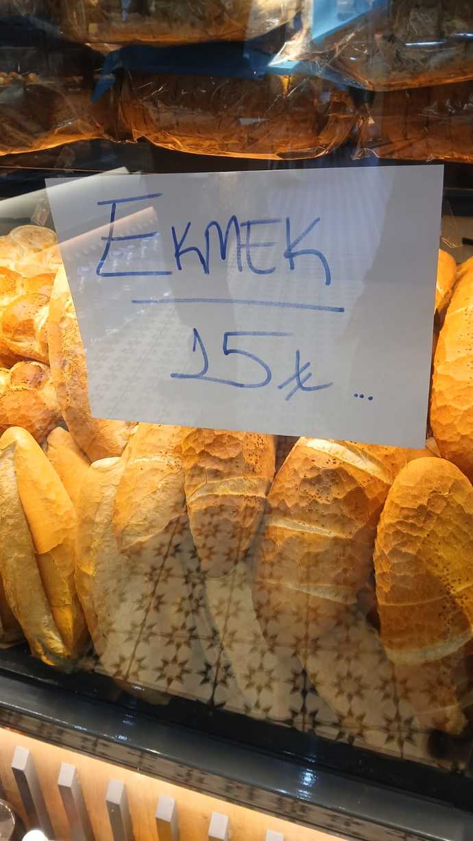 Bulunduğunuz yerde ekmek kaç lira? Zam geldi mi?