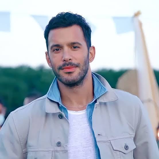 Barış Arduç sizce yakışıklı mı?