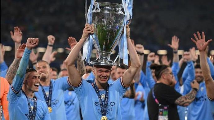 Bu sezon Manchester Citydeki düşüsün sebebi nedir?