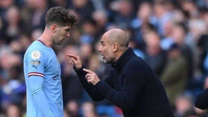 Bu sezon Manchester Citydeki düşüsün sebebi nedir?