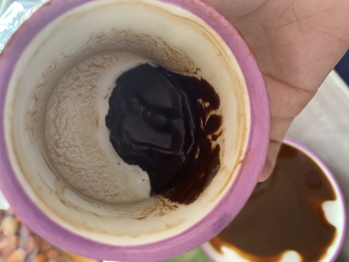 Falıma bakabilecek var mı?