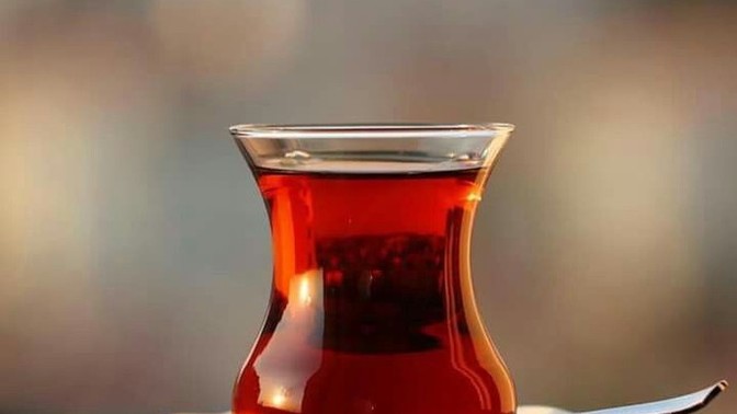 Çayı genellikle gündüz mü yoksa akşam mı içmeyi seversiniz?