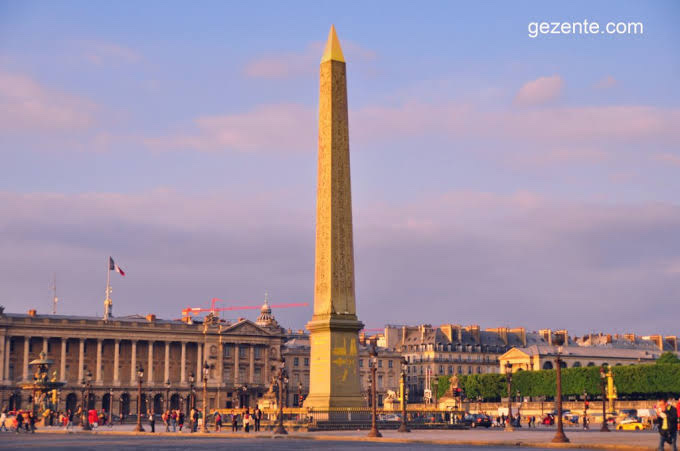 Paris’in karanlık yüzlerinden biri Concorde Meydanındaki olayları biliyormusunuz?