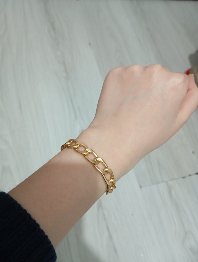 Sizce bu tarz bileklikler şık mı?