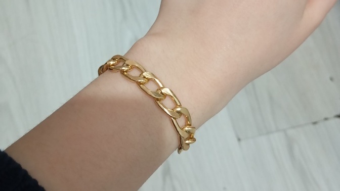 Sizce bu tarz bileklikler şık mı?