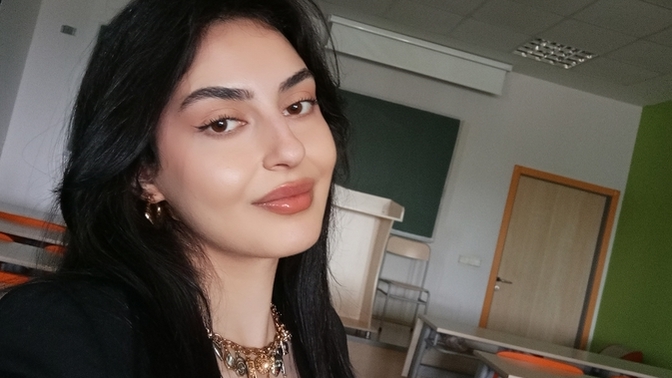 Burnum çok kötü, estetik de olamıyorum. Kendimi çok çirkin hissediyorum, nasıl bu his geçer?