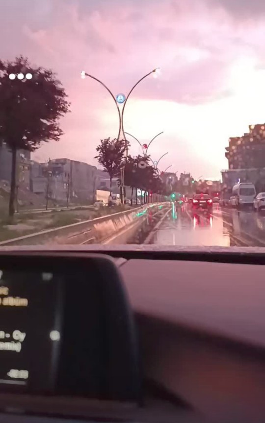 Galerinizdeki çektiğiniz ve sevdiğiniz manzara fotoğrafı hangisi?
