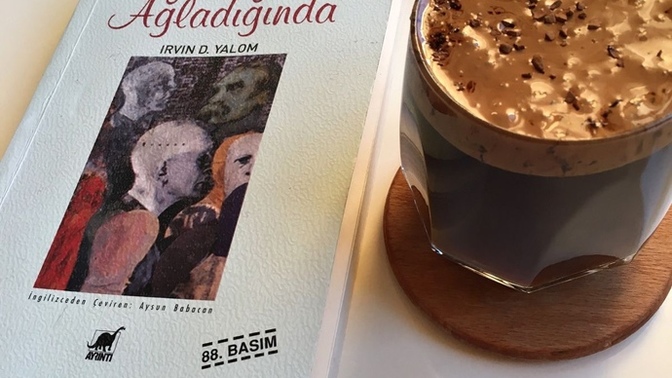 Nietzsche ağladığında?