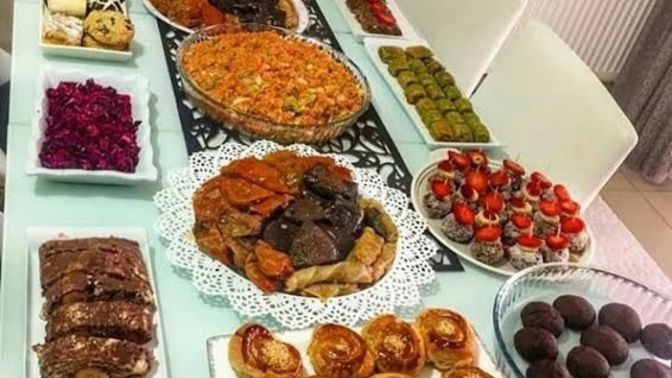 Misafirliğe geldin sana ne yemek yapardım söyleyeyim mi?