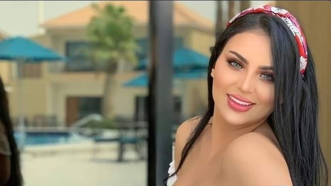 Kadınlarda en dikkat çekici göz rengi nedir?
