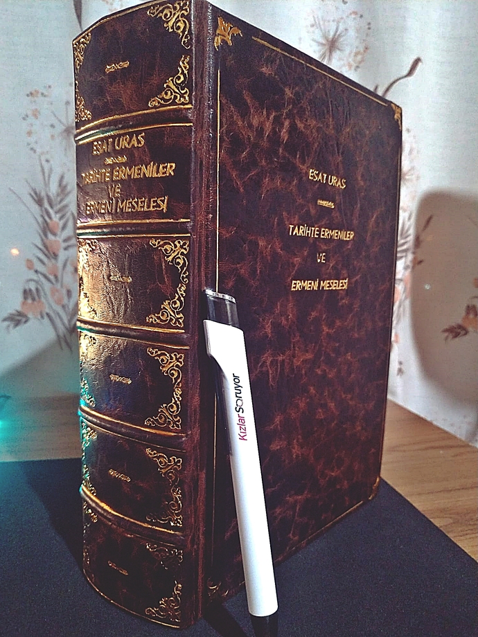 Okuduğunuz en kalın kitap aşağı yukarı kaç sayfaydı?