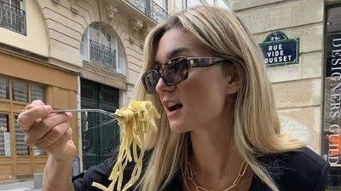 Makarnanın yanında ekmek yer misiniz? 🥖 ?