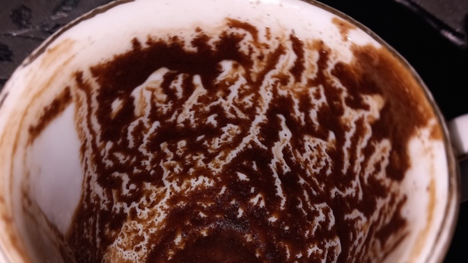 Arkadaslar falima bakar misiniz lutfen?