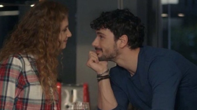 Flört döneminde erkekler neden kadınları hep alttan alır?