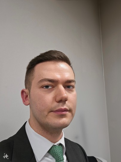 Sizce nasıl bir saç stili yapmalıyım?