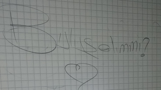 Benim hoşlandığım bir beni kırma da görüştü var Ben e sınıfındayım o a sınıfında çocuğa dedim teneffüste buluşalım dedim tmdedi?