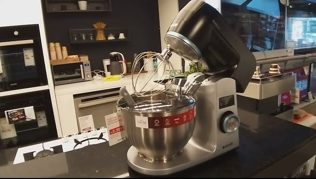 Evlilik sonrası mutfak düzenini kurarken hangi küçük ev aleti sana en çok yardımcı olurdu?