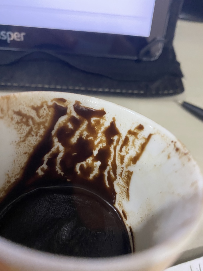 Kahve falından anlayan birisi falıma bakabilir mi?