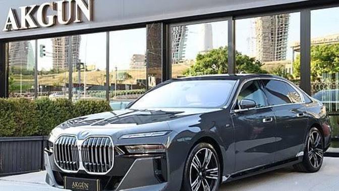 Sizce BMW mi mersedes mi?