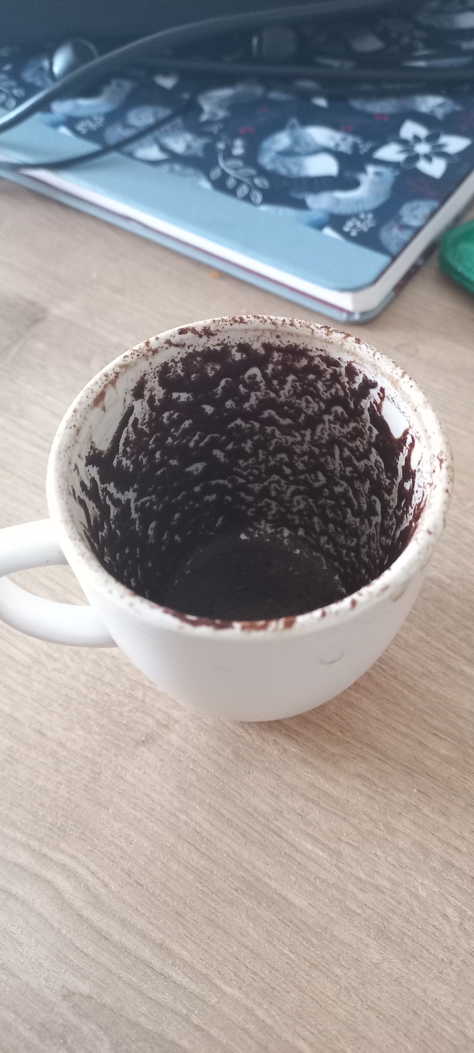 Aşk hayatımda neler var? neler çıkmış? kahve falımı yorumlar mısınız:)?