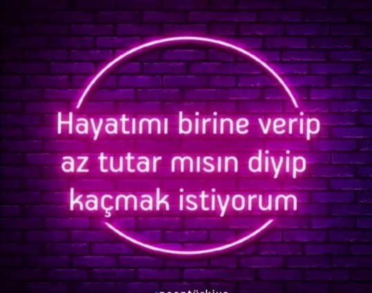 Fena olmaz hani 1 haftalığına benim yerime geçmek ister misiniz?