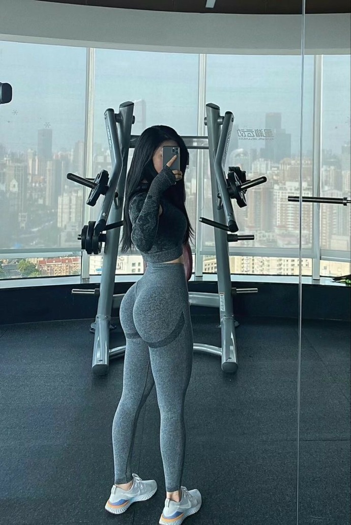 Boyum 166 kilom 63 3 yıl spor yaparak bu fiziğe ulaşabilir miyim?