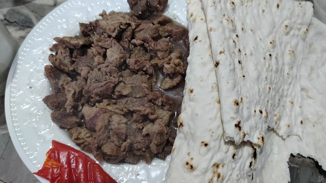 Hayvan etinden yapılmış yediğiniz en lezzetli şey nedir?