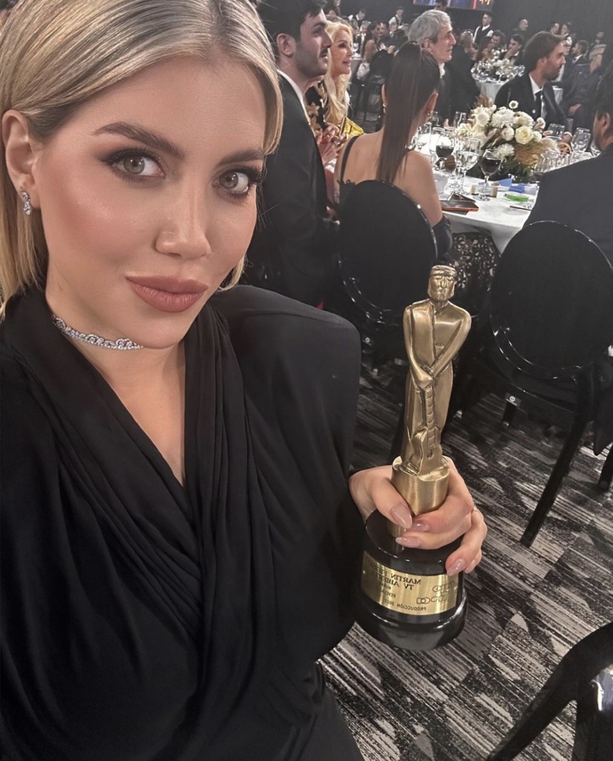 Wanda Nara 38 yaşında olmasına rağmen çok cekici değil mi?