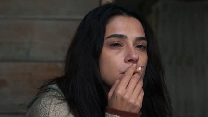 Aklınıza geldiğinde hüzünlendiğiniz birisi var mı?