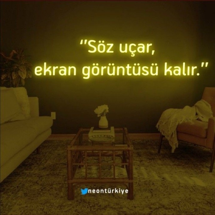 Benim için önemli bir partiye giderken bana eşlik etmeni istesem kabul eder misin?