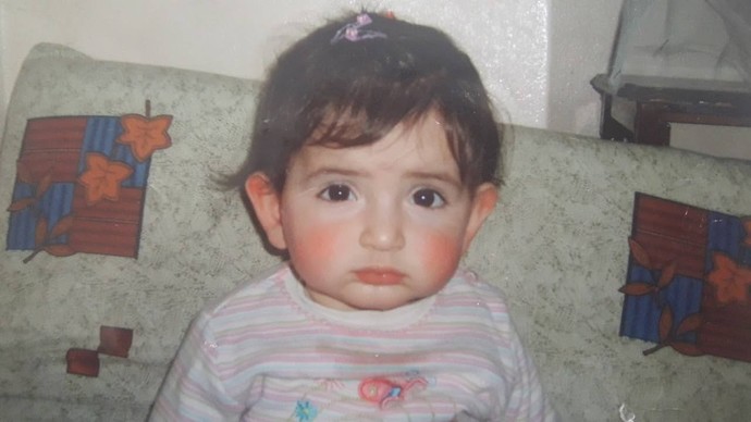 Kızlar sizce bu bebek büyüdüğünde güzel bir kız olur vibesi veriyormu?