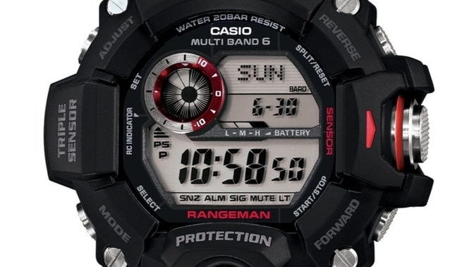 Bu iki G Shock saatten hangisi daha iyi?