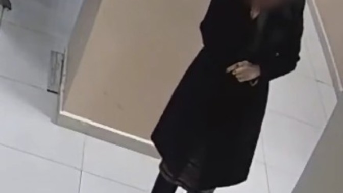 Kadın müdür yardımcısının bo*azını kesen çocuk?