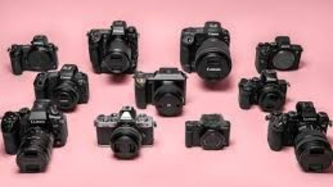 Evde resim için fotoğraf makinesi önerisi olan var mı?