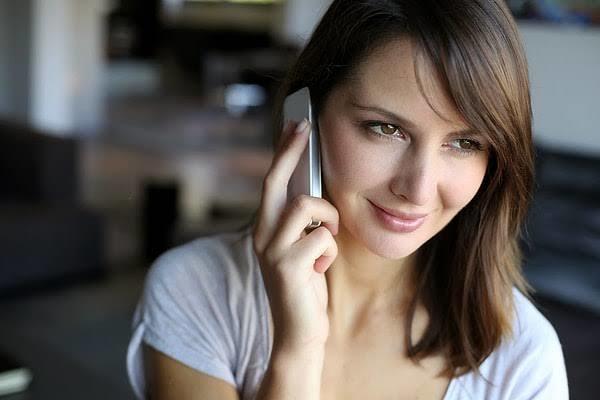Sevgilinizin devamlı mesaj atması, arayıp sorması sıkar mı?