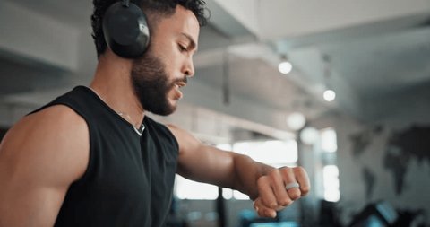 Sizce şarkı dinlemek, zaman geçirmek için bir nebze iyi bir yöntem olabilir mi?