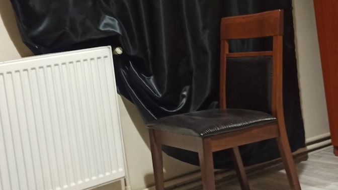 Cam kenarında, oturup dışarıyı huzurla izleyeceğiniz bir sallanan sandalyeniz olmasını ister miydiniz?