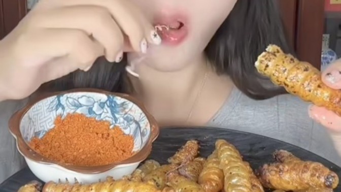 Sizce Hint yemekleri mi Çin yemekleri mi?
