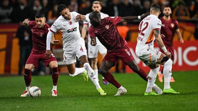 Hatayspor 1 - Galatasaray 1... Sarı kırmızılılar şampiyonluk yarışında avantaj kaybetti! Maçı nasıl buldunuz?