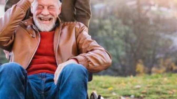 Aileden uzaklaşıldığında, hasta birine sadece telefonla aramak yeterli midir?