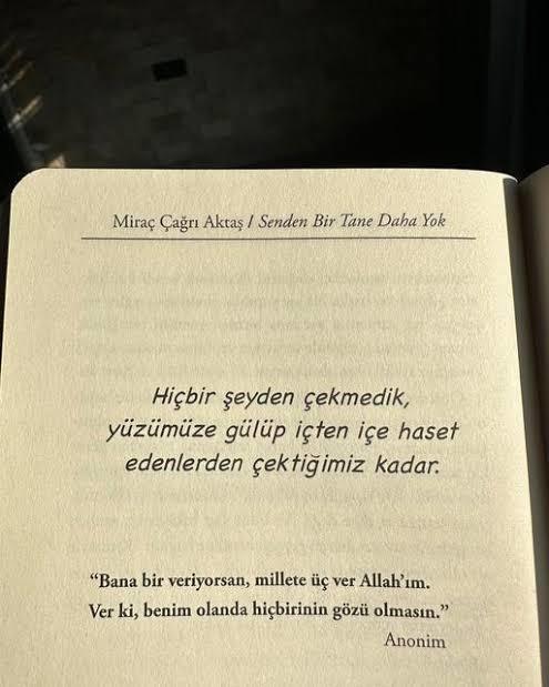 Bana bir kitap hediye edecek olsaydınız hangi kitabı hediye ederdiniz?