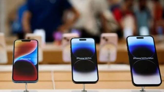 Arkadaşlar kendime kamerası iyi olan bir telefon almak istiyorum ama hangi modeli önerirsiniz?